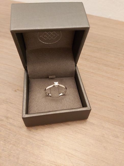Por último... Muéstranos tu anillo 💍😍 - 1