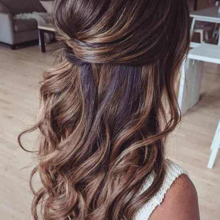 El peinado y maquillaje 💄 👰🏻‍♀️ - 1