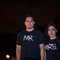 Playeritas iguales para ambos. compartan las suyas! - 1