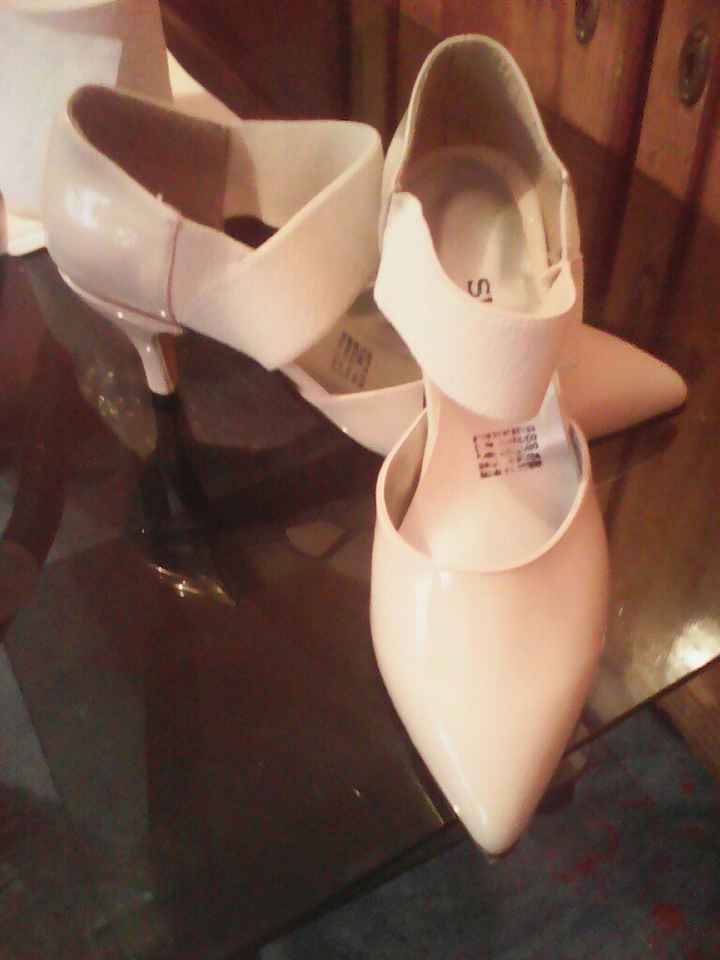 Nuestros zapatos - 2