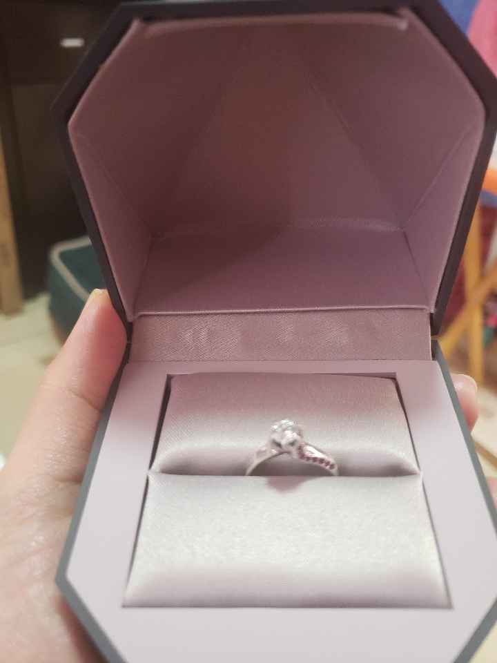 Por último... Muéstranos tu anillo 💍😍 - 1