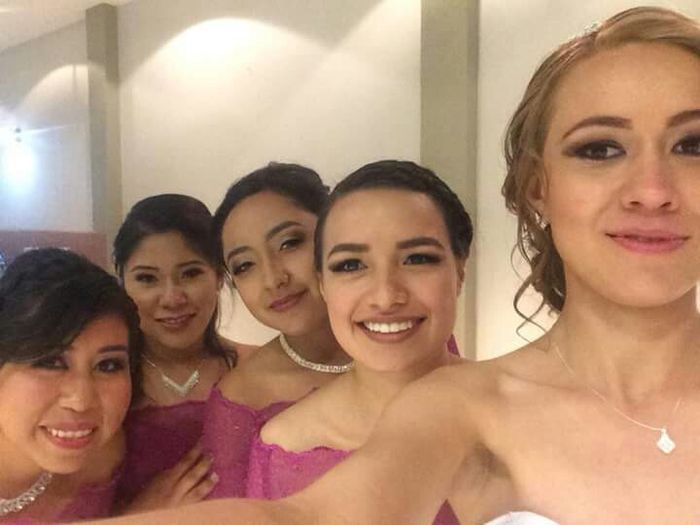  Felizmente casada sabado 23/12/17 - 12