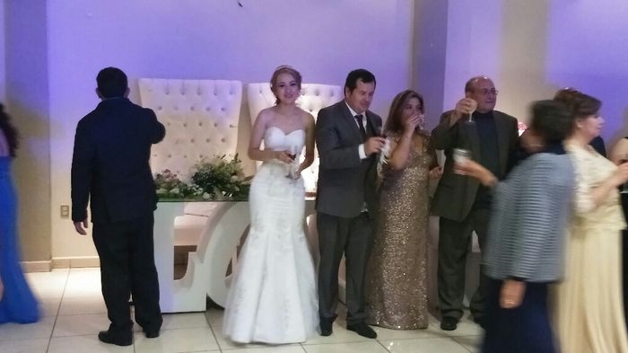  Felizmente casada sabado 23/12/17 - 13