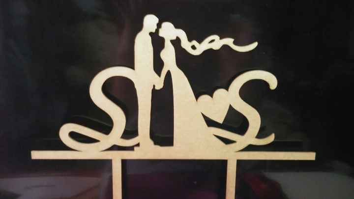  Les presumo mi cake toppers y mi invitacion a mi despedida a 23 dias😍❤😀 - 1