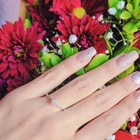 Esencial o lujo: anillo de compromiso - 1