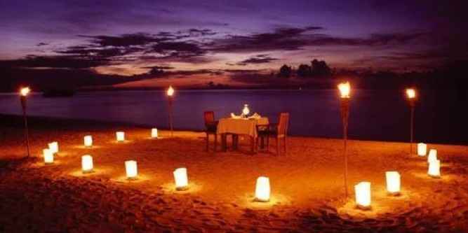 Una cena romántica nunca podría faltar