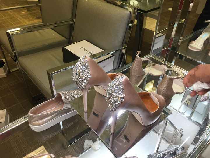  De Regreso a la comunidad  y zapatillas ❤️ - 2