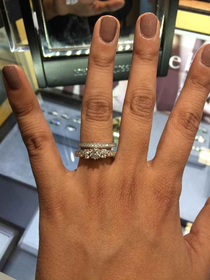 Asi es como se vería con otra argolla 