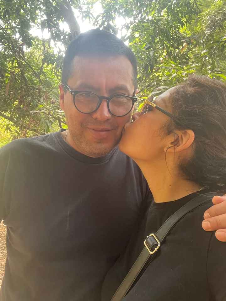 Reto con regalo: Sube una foto con tu pareja🎁 - 1