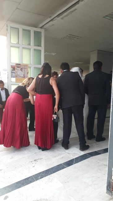 De regreso... felizmente los santiago flores - 12