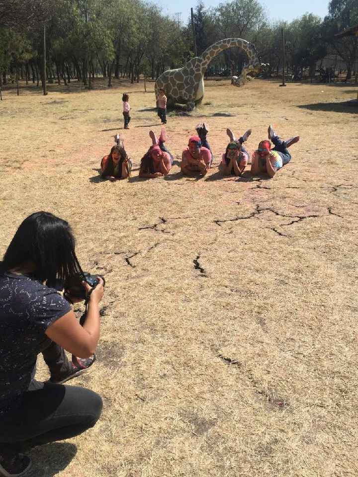 Sesion de fotos con polvos holi - 5