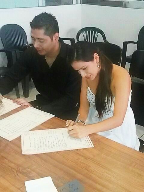 Nuestra boda civil... - 1