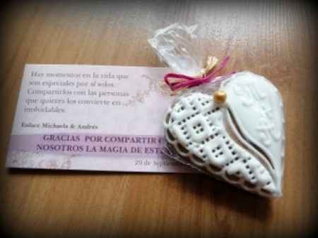 Regalo a los invitados y el dulce (2 preguntas a la vez) - 2
