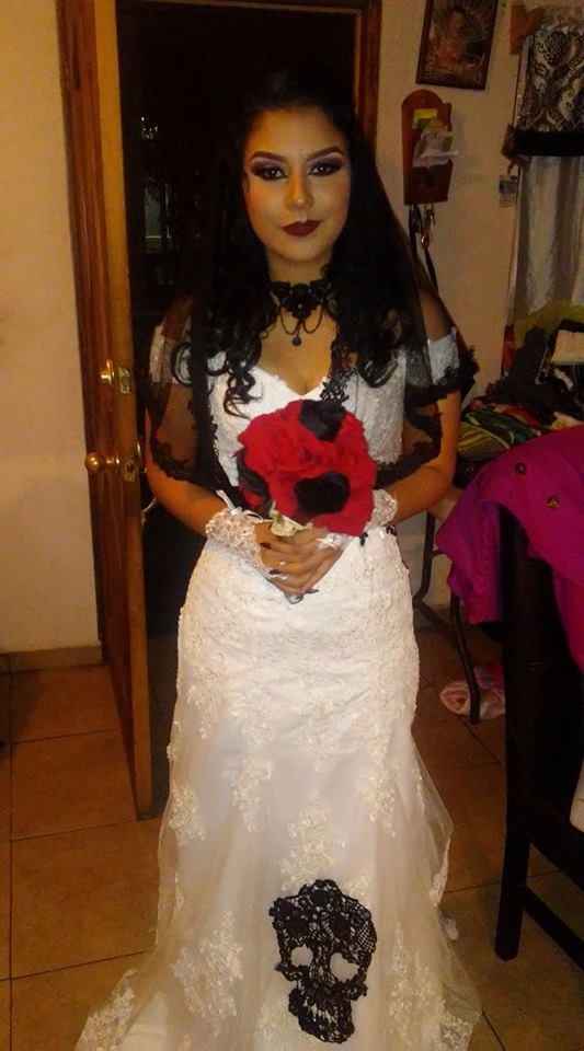 recuerden que no sonrio mucho 