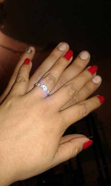 Compartan su anillo de compromiso ? - 1