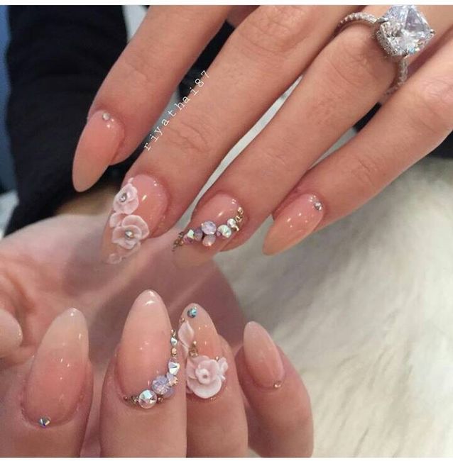 Uñas de acrílico - 1