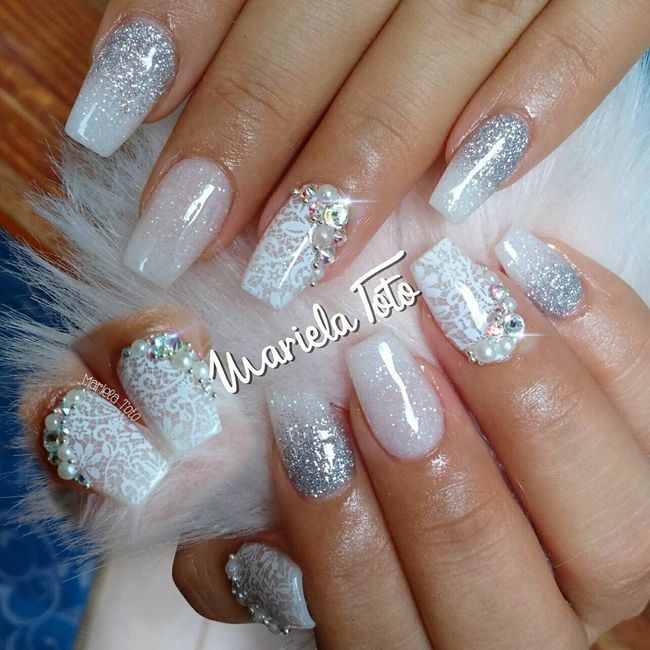 Uñas de acrílico - 11