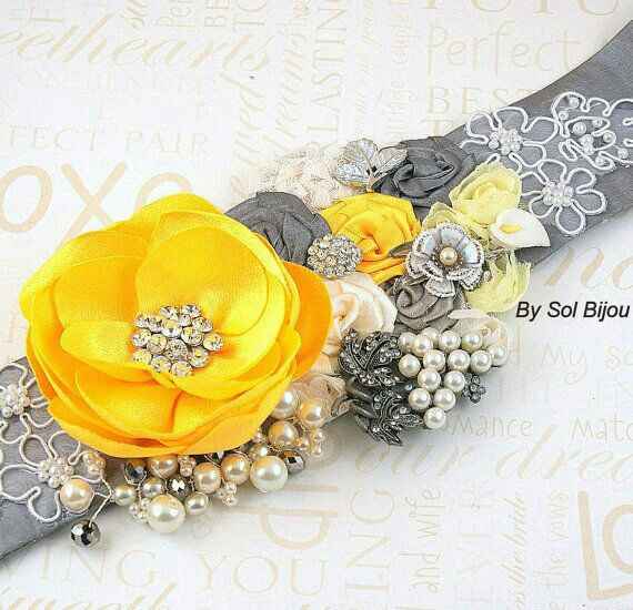  Cinturones en color amarillo para tu vestido de novia 👰🏻💛 - 1