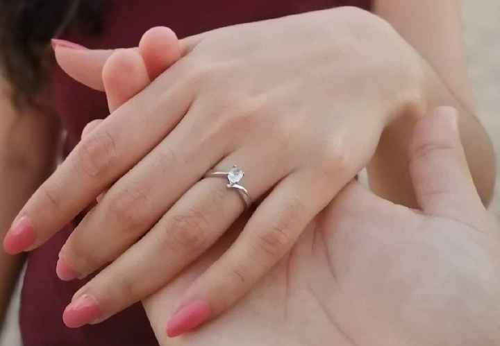 Por último... Muéstranos tu anillo 💍😍 - 1