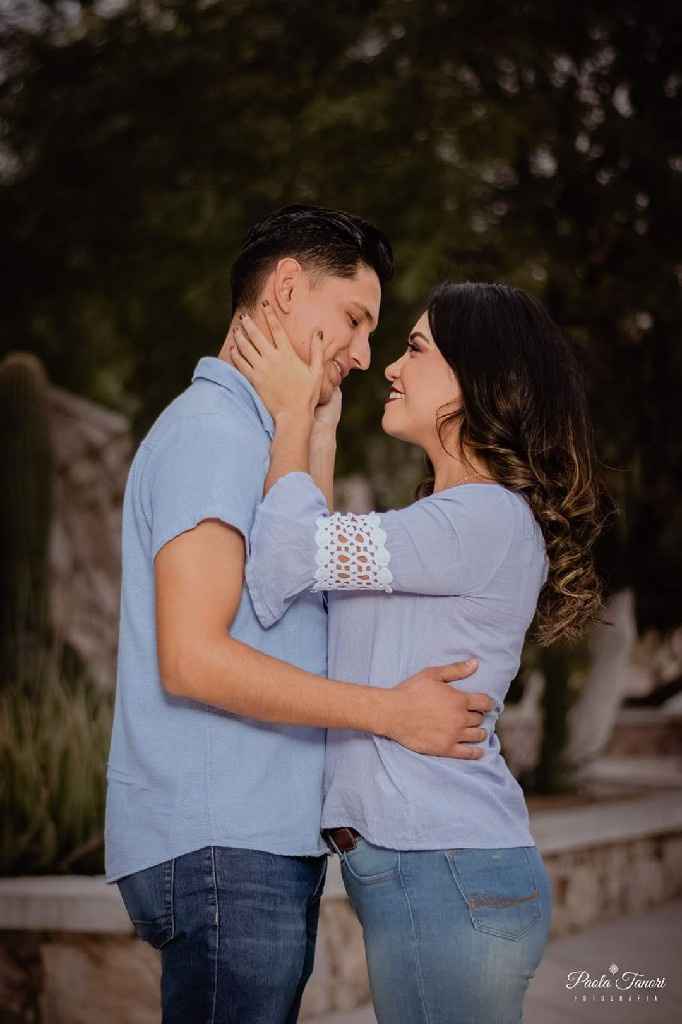 Reto con regalo: Sube una foto con tu pareja🎁 - 1