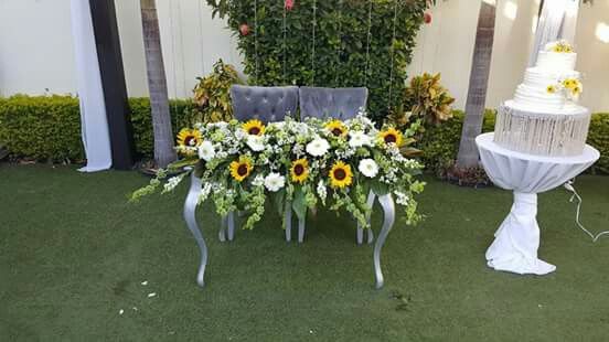 Decoracion con girasoles🌻🌻 Mi día B! - 11