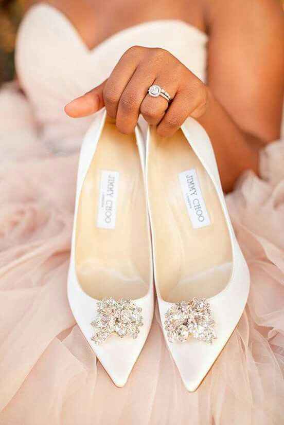 Ideas de zapatillas 👠👡👰 - 14