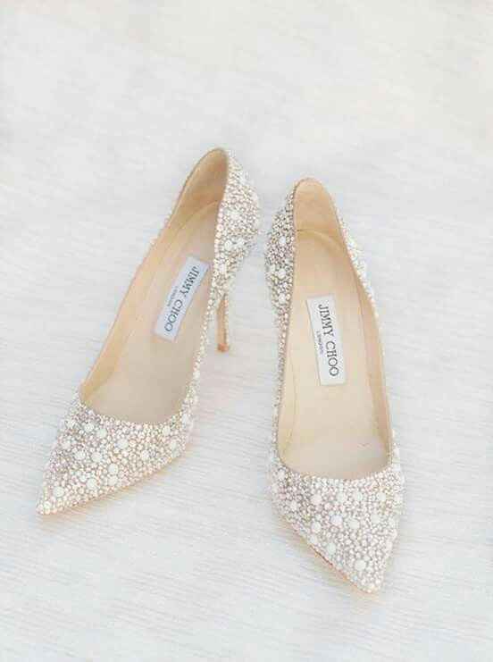 Ideas de zapatillas 👠👡👰 - 15