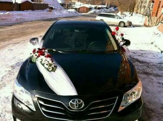 Ideas de decoración con flores para el auto - 5
