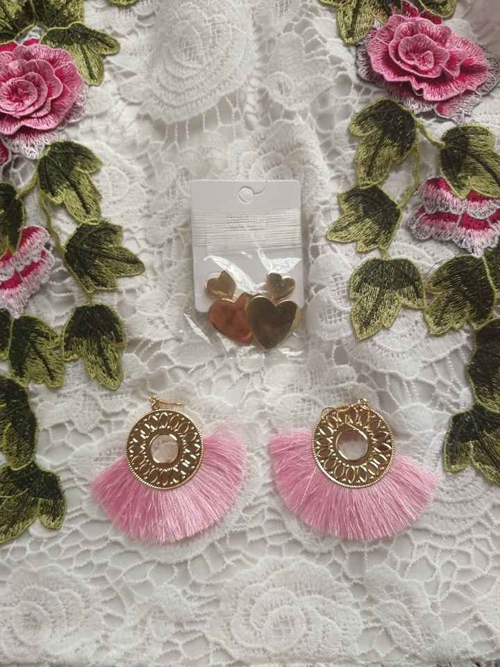 Ayúdenme a elegir los aretes 🤭 - 2