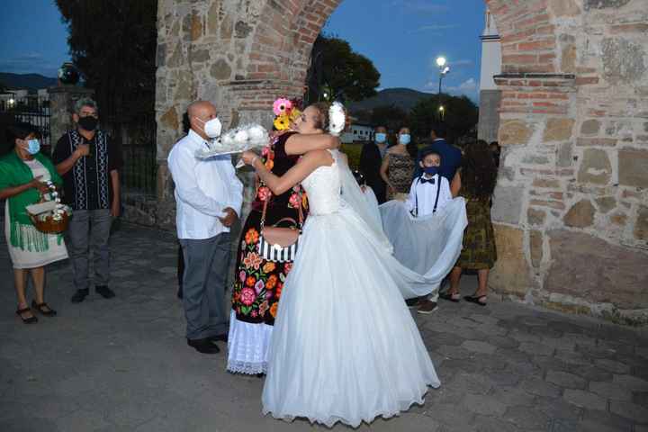 Nuestra Boda Religiosa se hizo posible después de esperarla un año💒❤️ - 4