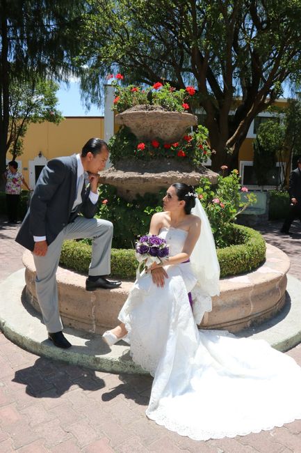 Quien de ustedes se ha mandado a hacer su vestido de boda???...... cuáles han sido sus experiencias?