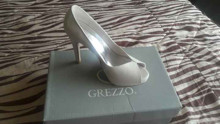 Compre mis zapatillas y tocado - 2