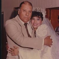 Abuelo y Mamá