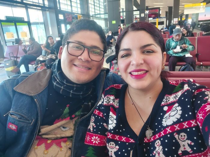 ¿Te gustan los ugly sweater en parejas? 🧥 3