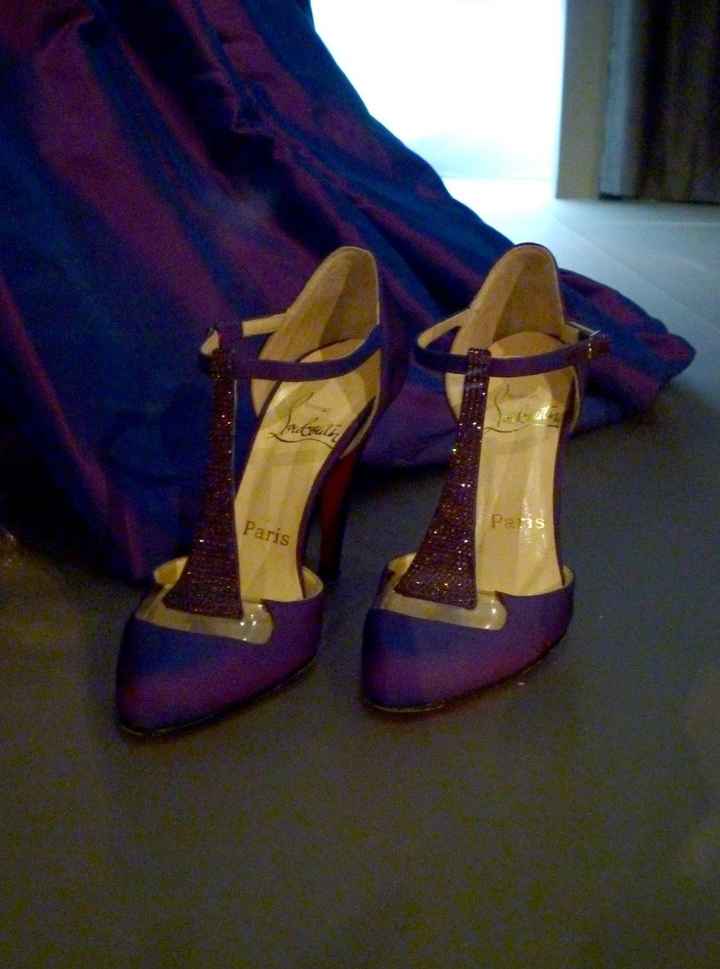 Los zapatos haciendo juego con el vestido