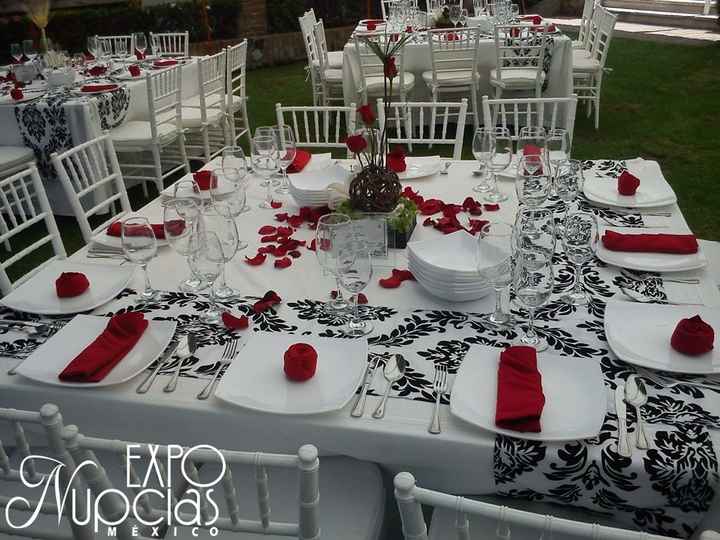 Boda en blanco con detalles en rojo o solo blanco, que opinan? - 1