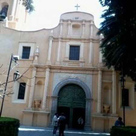 IGLESIA PAGADA Y LISTA