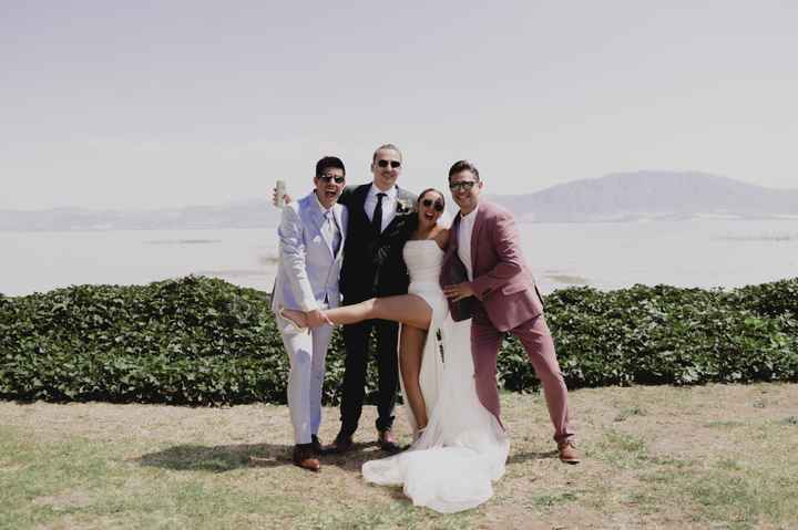 Más novios de rosa - 1