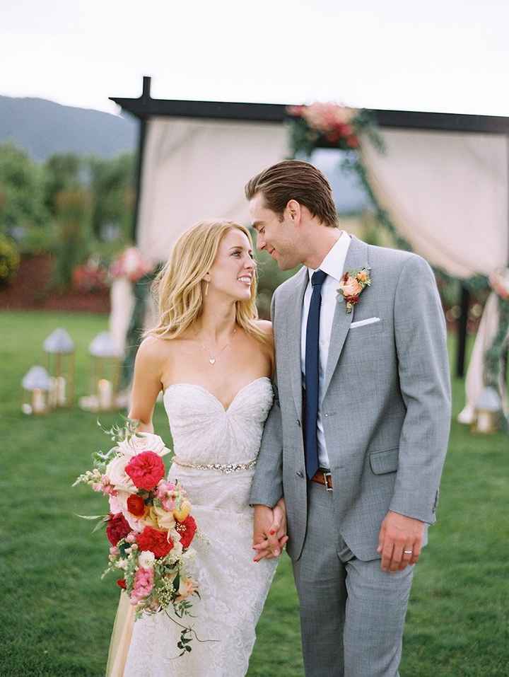 Formas geniales para combinar con tu prometido el día de la boda. - 4