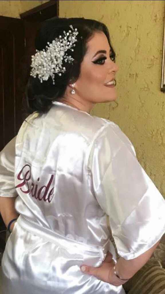 Maquillaje cargado para el dia b ?? 👸 - 1