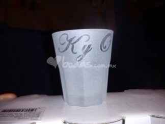 A esto me refiero con relieve, pero no es el modelo del tequilero.