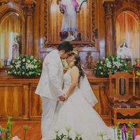 Beso en la iglesia