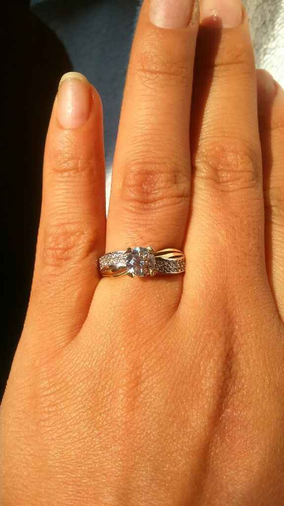 Chicas presumen sus anillos de compromiso!!!!  el mio ya lo mande hacer cuando lo tenga listo lo ens