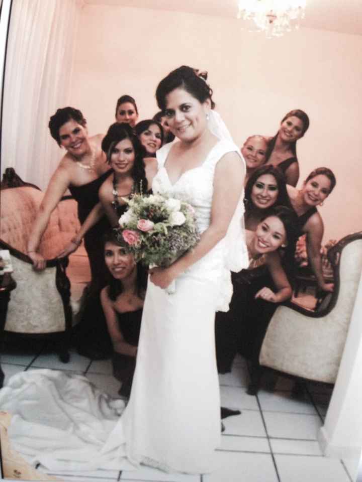 Chicas compartan su vestido de novia - 2