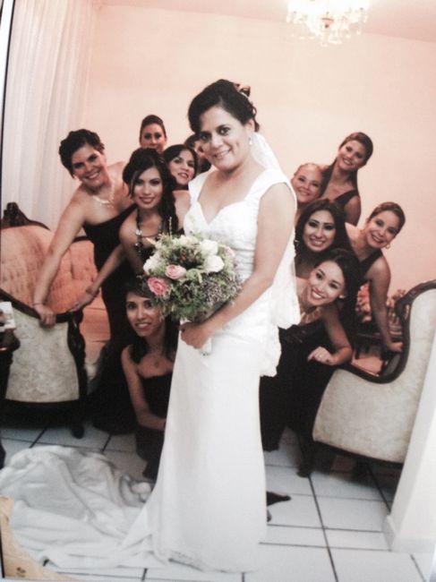 Chicas compartan su vestido de novia - 2