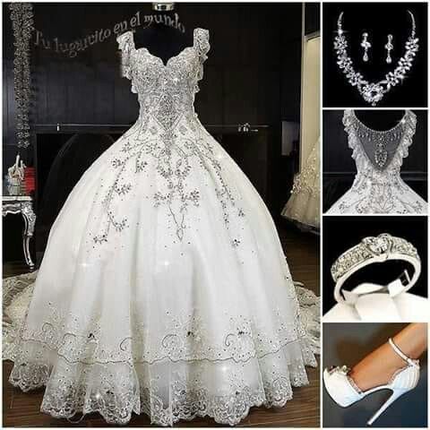 Si tu Fm tuviera que elegir tu vestido de boda.. 1