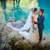 Sesión trash the dress cascada velo de novia - 2