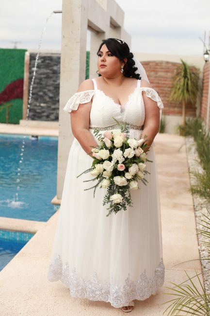 ¿Cómo fue tu vestido de novia? 👗 20