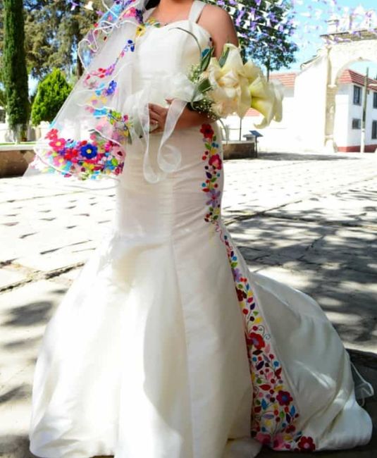 Vestidos bordados - 1