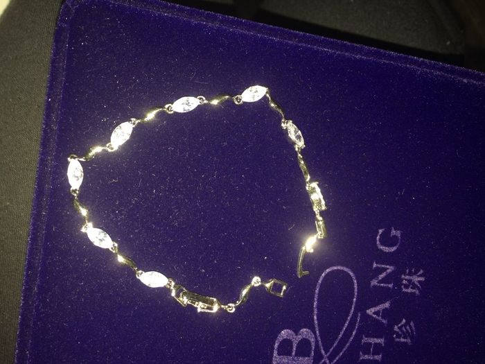 Ahora si... con ustedes mi ajuar oficial!! con todo y vestido!!^_^ - 7